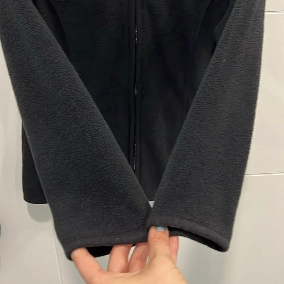 Karen Scott black fleece zip  up size small - Picture 5 of 10
